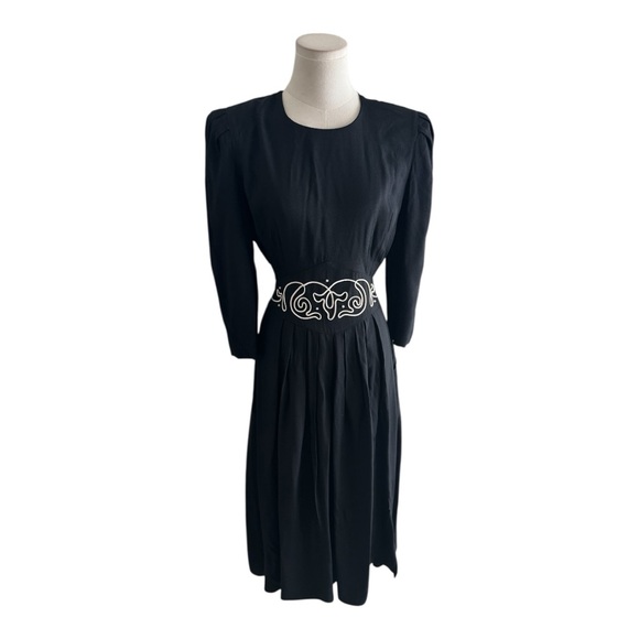 S.L. FASHIONS Black Dress Embroidered Waist Pearl Size 8 Vintage White 70’s 80’s - Picture 3 of 8